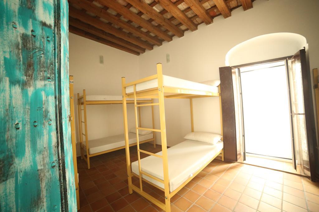 Wake Up In Tarifa Hostel & Restaurant Lounge Rom bilde