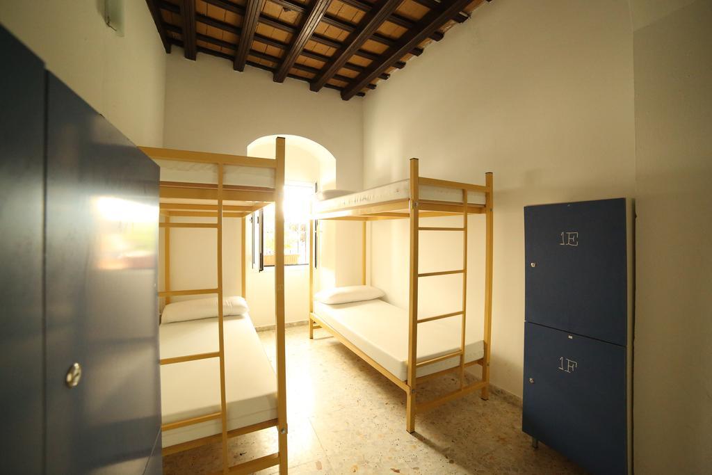 Wake Up In Tarifa Hostel & Restaurant Lounge Rom bilde